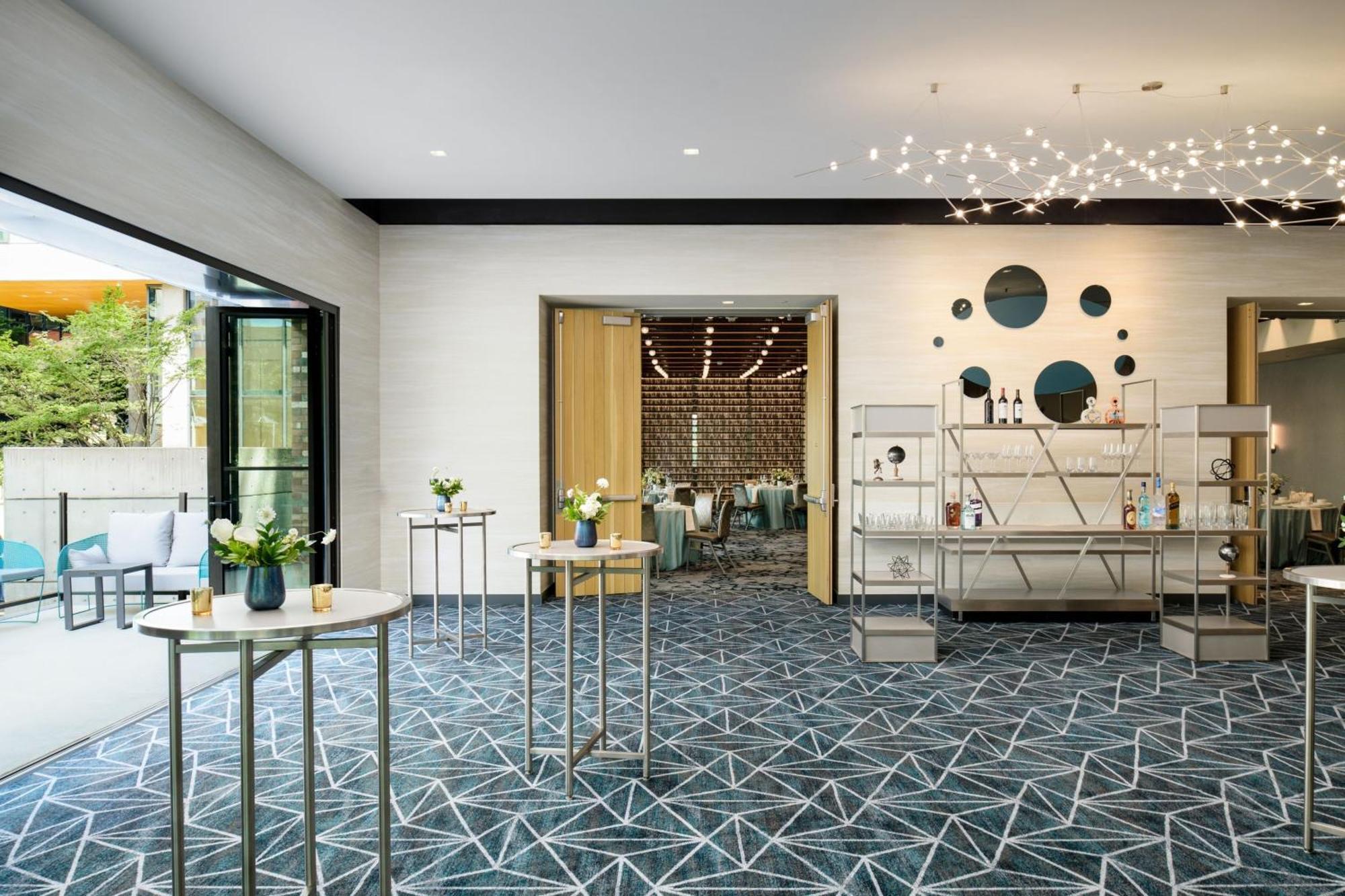 Astra Hotel, Seattle, A Tribute Portfolio Hotel By Marriott - No Resort Fees Eksteriør bilde